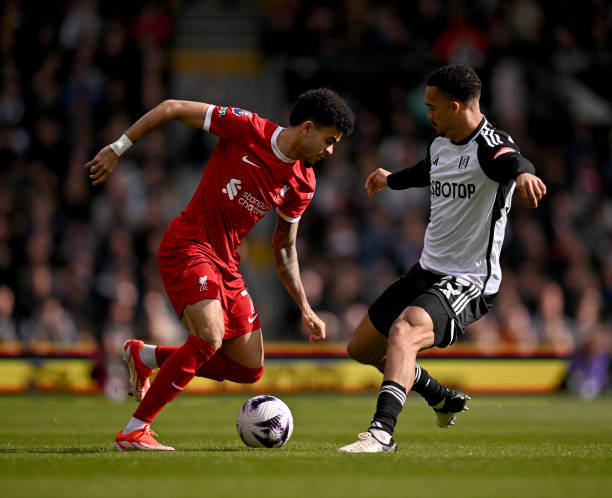 引力不断增 引力不断增