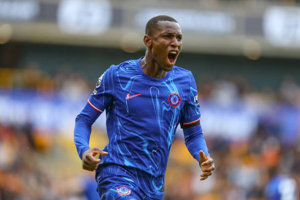 0万欧元并 0万欧元并