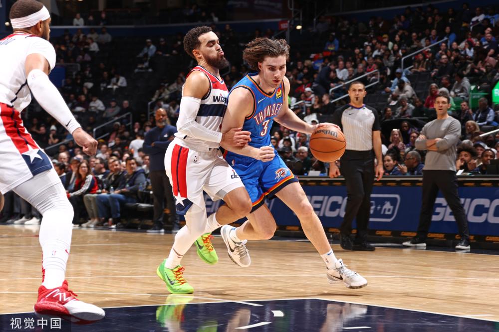 场上采取了 场上采取了