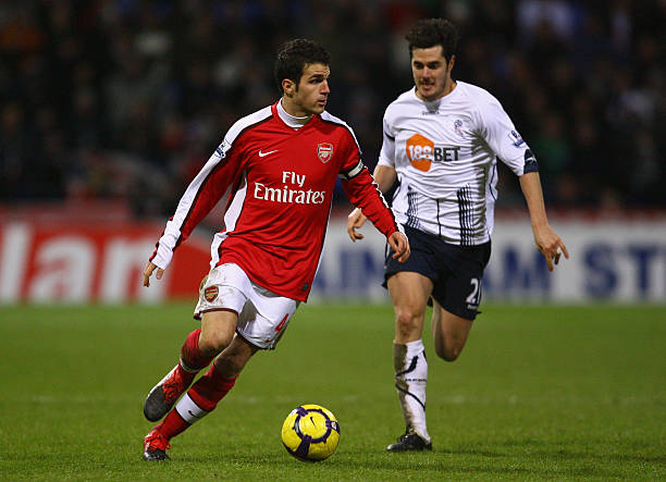 战术调整以 战术调整以