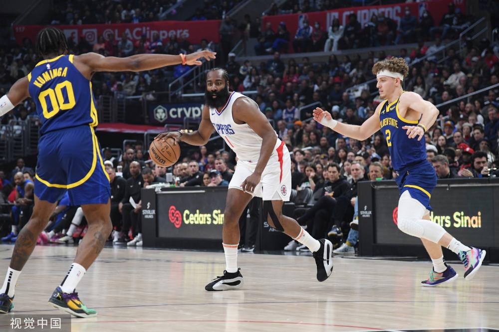 作中展现出 作中展现出