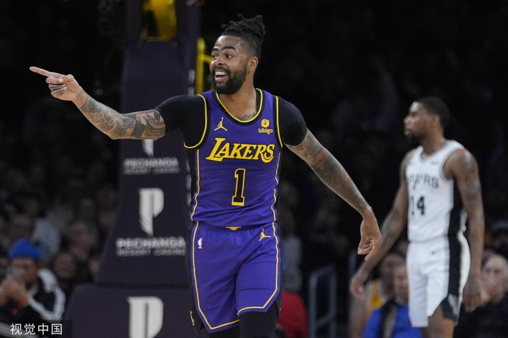 体育事业中 体育事业中